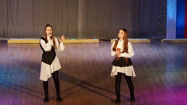 "Обернитесь" смотреть онлайн