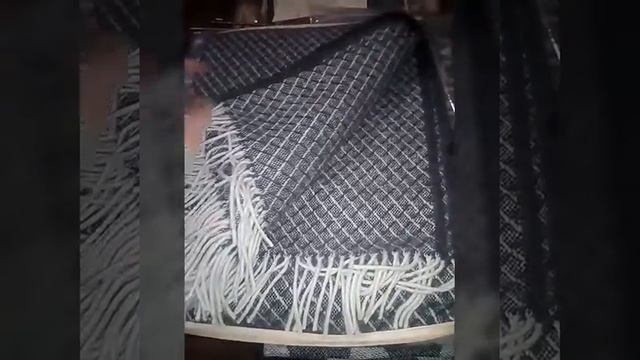 Плед шерстяной Влади (Vladi) - Жасмин бел-т.сер смотреть онлайн