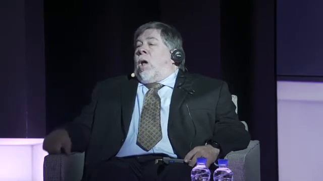 Стив Возняк в Москве 2 смотреть онлайн