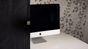 Apple iMac 21.5" 4K Retina • Cinematic Unboxing