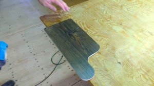 Самая простая идея из обрезков ламината. Своими руками. Простые вещи.