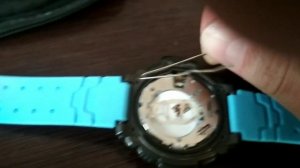 Секрет замены батарейки в часах CASIO SGW - 300H своими руками в домашних тапках
