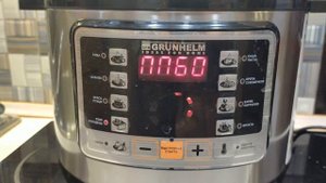 ХОЛОДЕЦ ИЗ МУЛТИВАРКИ СКОРОВАРКИ! ПАЛЬЧИКИ ПРОГЛОТИШЬ!