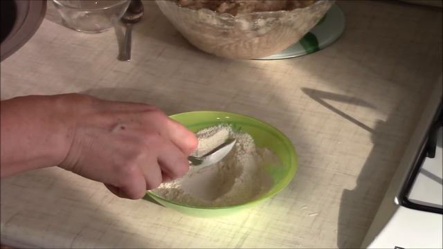 Как вкусно приготовить толчёную картошку с нежной котлетой. Всё просто! смотреть онлайн