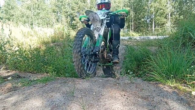 Прохват на BSE MX 125 #прохват #питбайк #карбюратор смотреть онлайн