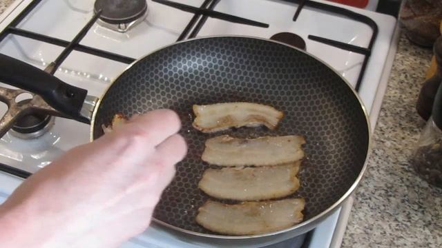ЯИЧНИЦА С БЕКОНОМ - МОЙ ВОСКРЕСНЫЙ ЗАВТРАК - ВСЁ ВРЕДНОЕ ВКУСНО!!! смотреть онлайн