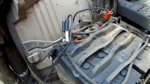 ДАЛЬНОБОЙЩИКИ БРОСИЛИ В БЕДЕ БЕЗ ОПЫТНОГО, НАЧИНАЮЩИЙ ДАЛЬНОБОЙ ПРИШЕЛ НА ПОМОЩЬ БРАТСТВО ВОДИТЕЛЕЙ