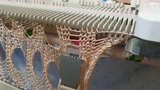 ?БЕСПЛАТНЫЙ МАРАФОН ПО АЖУРНЫМ УЗОРАМ с подарками! Узор на машине смотреть онлайн