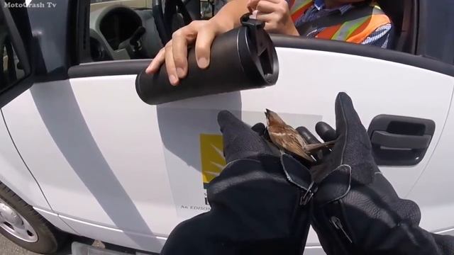 Добрые мотоциклисты существуют. Мотоциклисты помогают людям