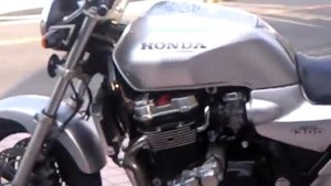 HONDA CB1300 SUPER FOUR　CB1300SF