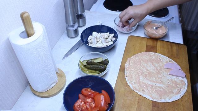 Закрытая пицца из лаваша смотреть онлайн