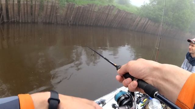 Сплав по Десне. Рыбалка и быт, двухдневный поход за голавлем. смотреть онлайн