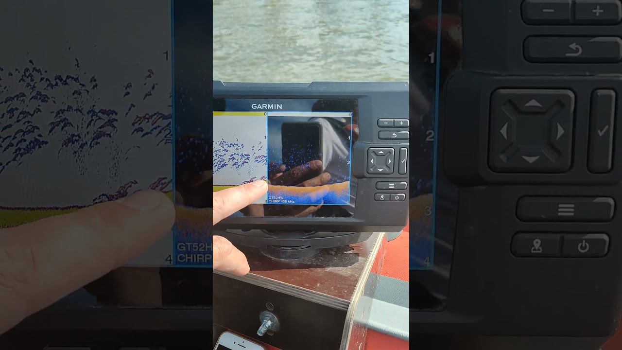 Нарвались на яму кишащую окунем р.Обь под бугринский мостом. #рыбалка#спининг #fishing смотреть онлайн