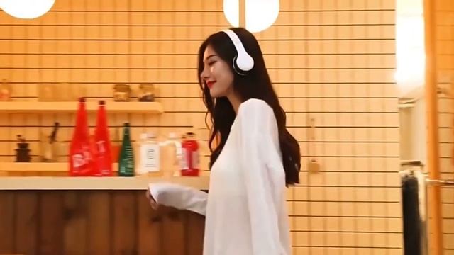 Беспроводные наушники P47 / Sound Bass / Хит 2022 / Наушники Bluetooth смотреть онлайн