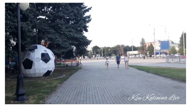 🏙️ ХАРЬКОВ 🏙️СПАЛЬНЫЙ РАЙОН "НОВЫЕ ДОМА"🏙️ПРОГУЛКА ПО ПРОСПЕКТУ ПЕТРА ГРИГОРЕНКО🏙️ВСТРЕЧА С СЕСТРОЙ