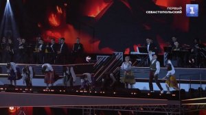 50 лет: фигурист и режиссёр Илья Авербух отметил юбилей на льду