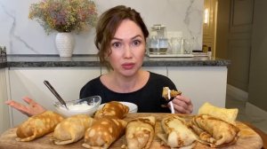 Таких вкусных блинов я давно не ела | Блины с мясом? | Мукбанг