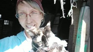 ИЗ ГОРОДА в ДЕРЕВНЮ одна Купила дом в деревне