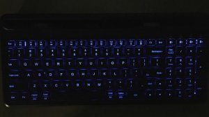seenda Multi-Device Bluetooth Backlit Keyboard with Device Dock