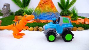 Влад и Никита спасают динозавров с PAW Patrol