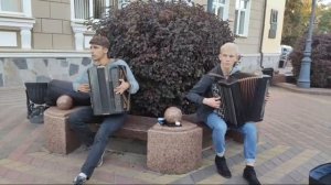 Баянисты на улице Бреста!!!