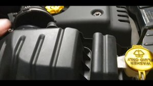 Как поменять переднюю  и ещё одну  спрятанную от Глаз подушку на Chrysler Voyager 2,8 CRD