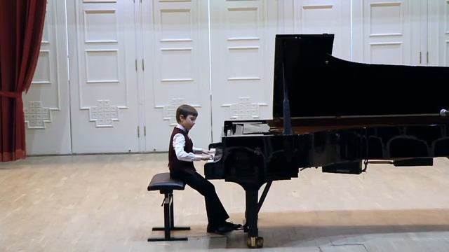 Итальянская полька С.Рахманинов, 2-й год обучения музыке смотреть онлайн