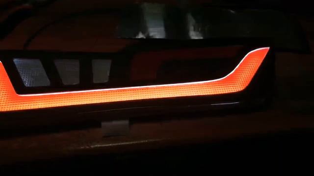 Mercedes Benz Sprinter 906 Taillight (этап работы) смотреть онлайн