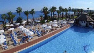 Emelda Sun Club море, пляж, бассейны на территории