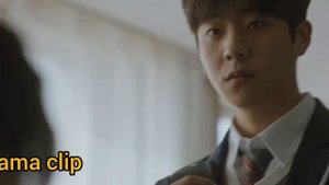 Школьный красавица  влюбилась с первого взгляда