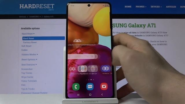 Samsung Galaxy A71 — Как включить тёмную тему? смотреть онлайн