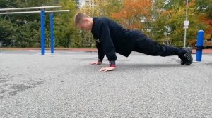 Тренировка на СИЛУ и ВЫНОСЛИВОСТЬ на турниках и брусьях со своим весом...