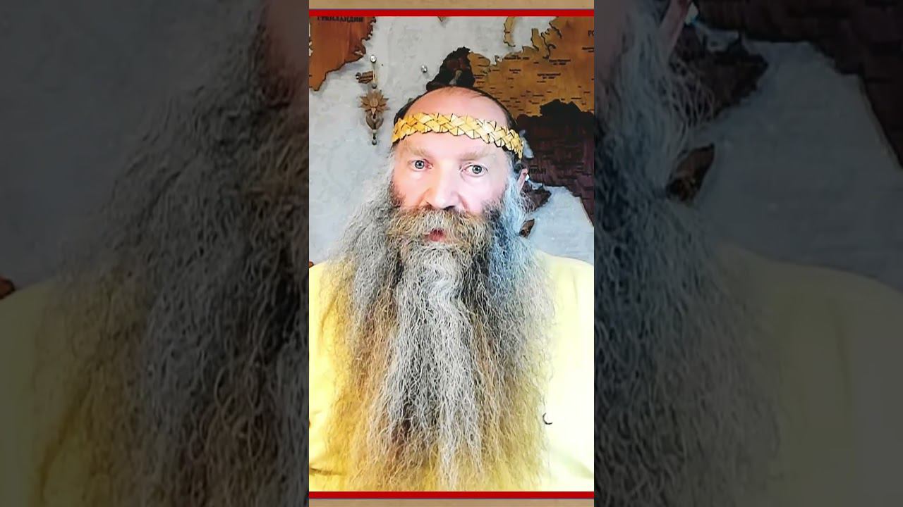 Странный праздник #НовыйГод. Какой праздник, такие и символы. #Shorts смотреть онлайн