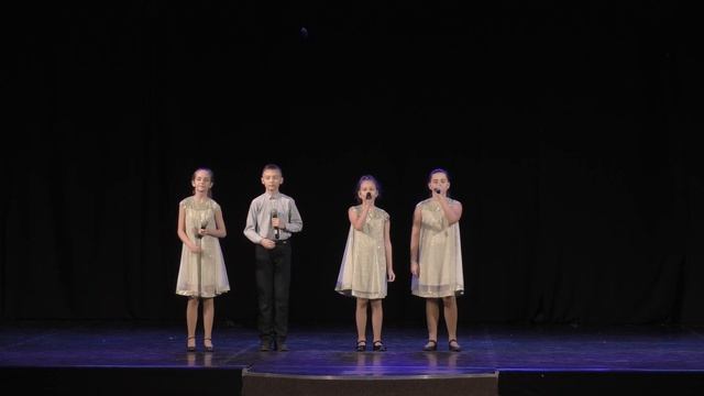 869 ансамбль Акварель г Кострома Человек под дождем смотреть онлайн