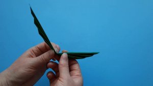 Как сделать осенние листья из бумаги / Листочки из бумаги