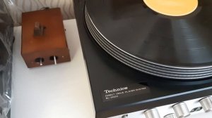 Проигрыватель винила Technics SL 2000