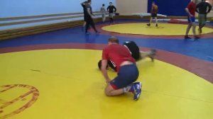 Вольная борьба от МС Шамиля Османова: прием "вертушка"