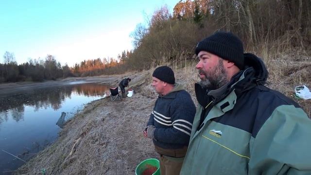 Атомная рыбалка на плотву и сырть?24 часа непрерывной ловли на фидер и поплавок?[Такая рыбалка] смотреть онлайн