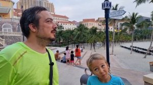 Сансет Таун, Фукуок, вечерняя прогулка