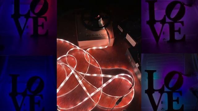 Demonstrating different LED RGB/RGBIC Strip lights for the LOVE silhouette for Valentine’s Day. смотреть онлайн