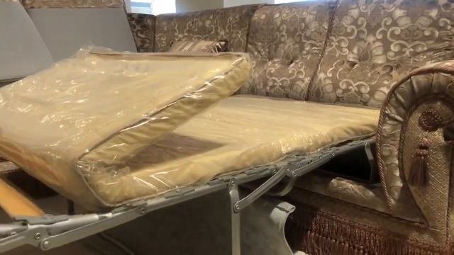 Обзор классического дивана Оксфорд