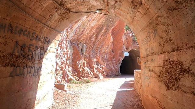 Unusual and beautiful places in Montenegro. смотреть онлайн