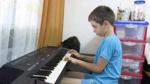 И.Кореневская Дождик . Исп. Миша 7 лет.