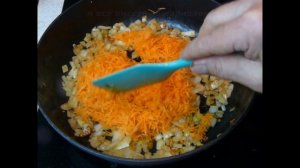 Солянка из квашенной капусты с колбасой