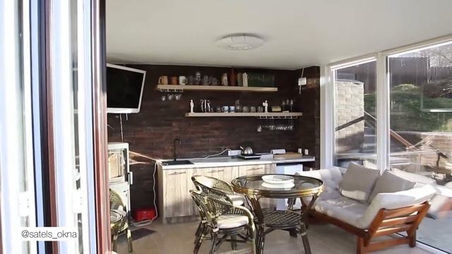 Теплая стеклянная веранда. Веранда с большими окнами в пол. смотреть онлайн