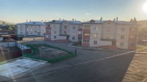 Где то на сопках багульник цветет.