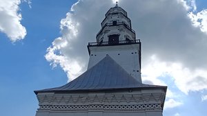 Невьянская падающая башня