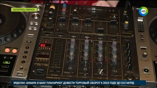 Вперед к мечте! 11-летняя девочка-диджей. смотреть онлайн