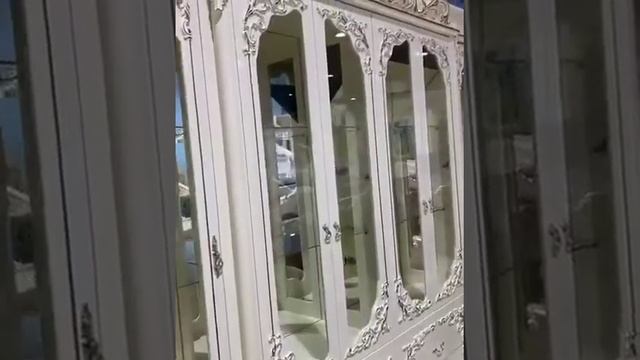 Сервант Венеция 6 дверный Крем глянец Арида мебель.