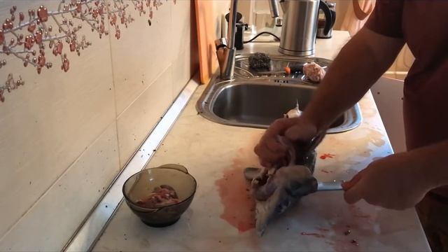 Как почистить и разделать осетра, чтобы ничего не пропало!